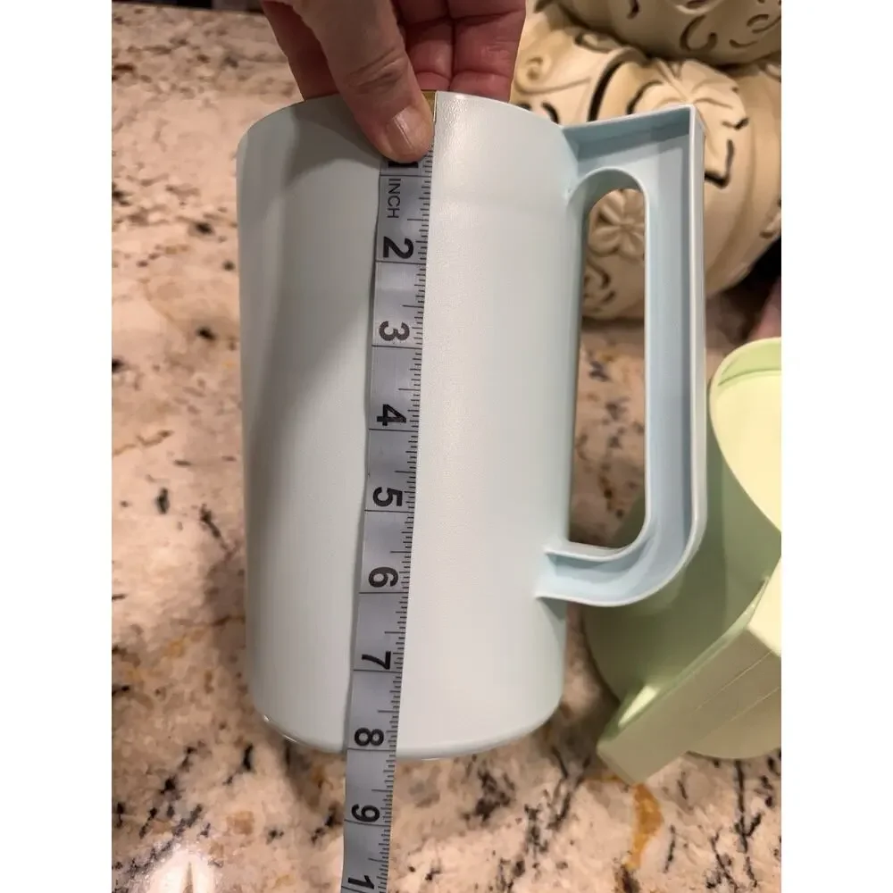 Tupperware Classic Pitcher Push Button Pastel Lot Of 2 - 1.5 & 2 Quarts